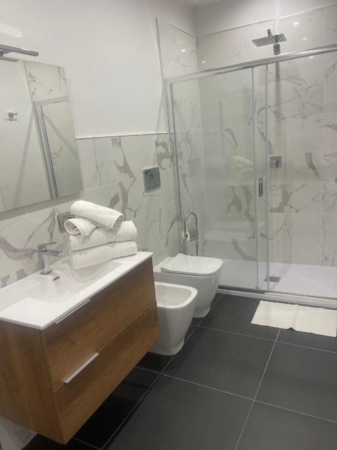 Katia'S Apartments Caserta Ngoại thất bức ảnh